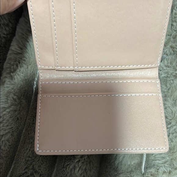 Montana West Tan Wallet Elegant Leather Design - Picture 8 of 11